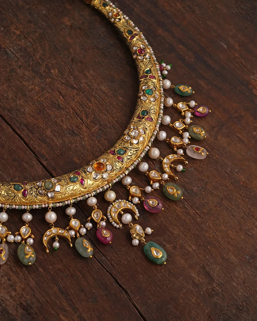 Hasli 2025 necklace design