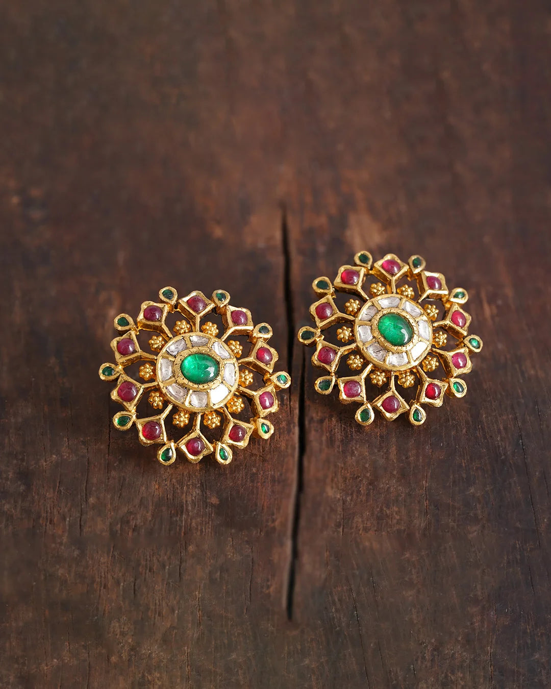 gold earring studs