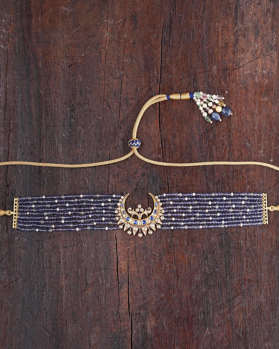 Nayla Choker