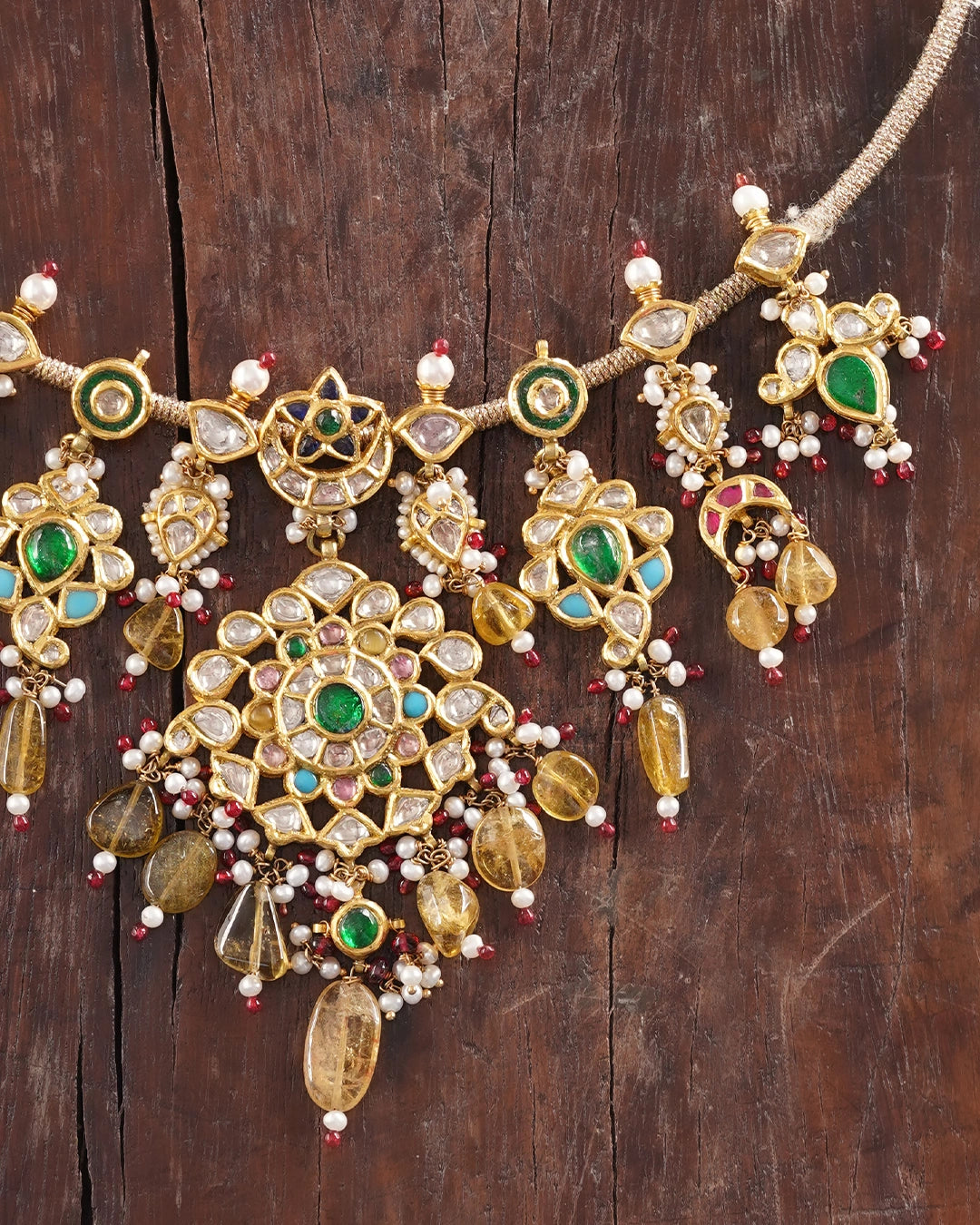 Yavi necklace