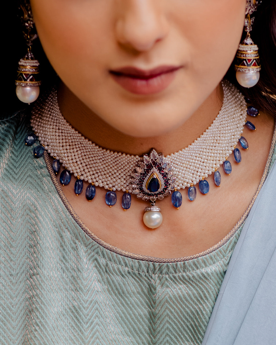 Naina Pearl Carpet Necklace